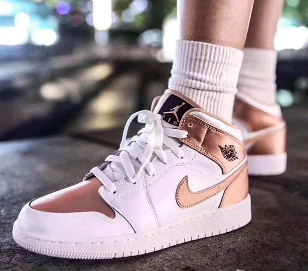 Air jordan 1 shop mid white rose gold