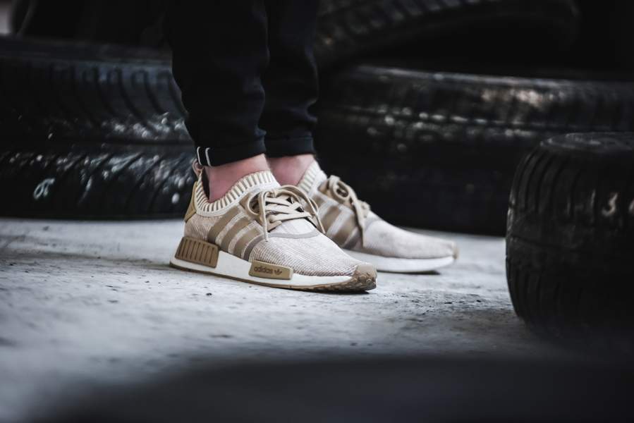 Nmd r1 clearance linen khaki