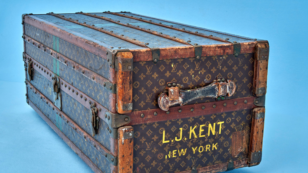 thuong-hieu-vali-dang-cap-nhat-the-gioi-louis-vuitton