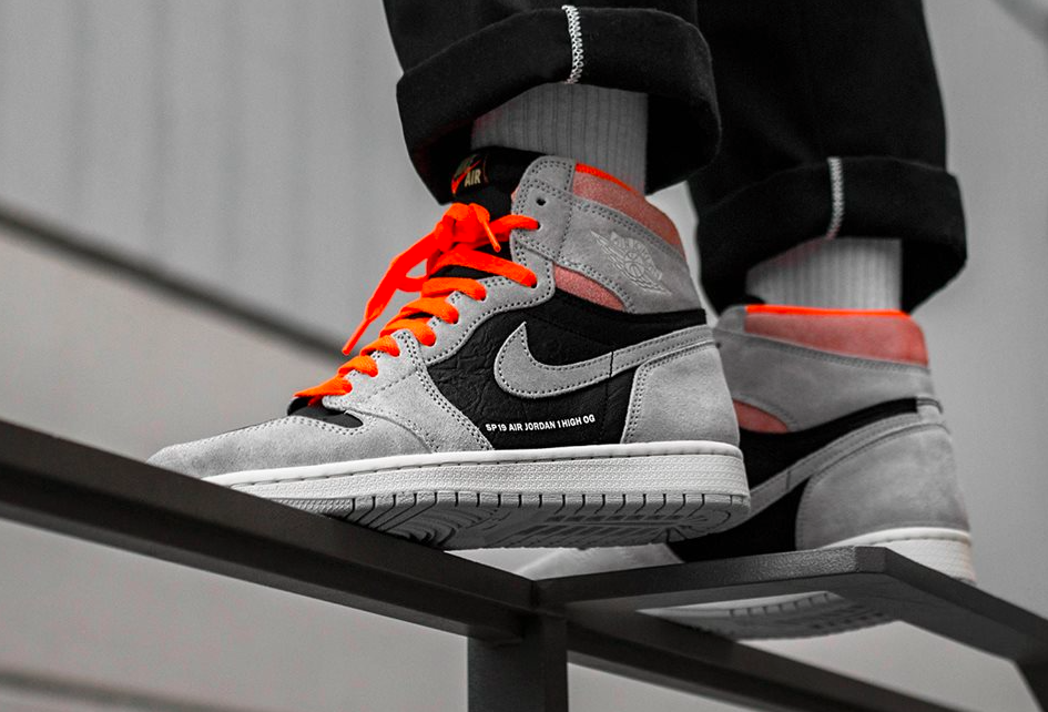 Nike air jordan 1 clearance grey crimson